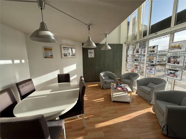 Location bureaux Nantes centre Quai de la Fosse et parkings