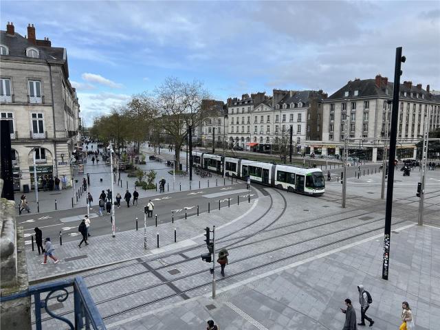 Location bureaux Nantes centre ville Proche tramway