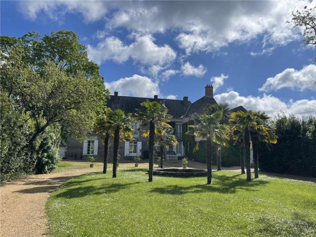 Location bureaux Nantes Est Proche bus et jardin