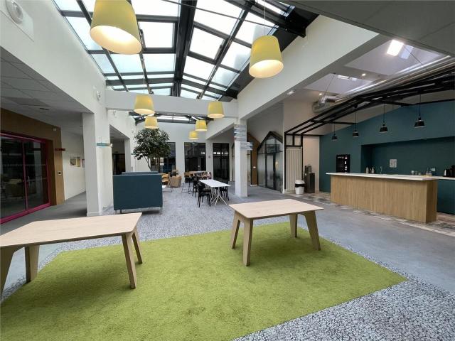 Location bureaux Nantes hyper centre Proche tram ligne 2 et gare SNCF