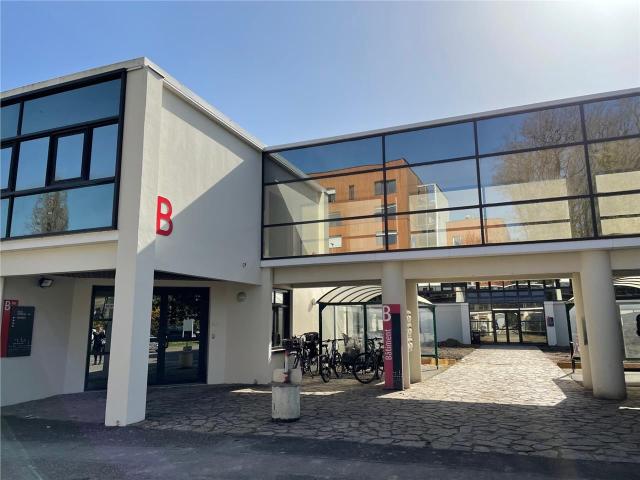 Location bureaux Nantes Parc de la Rivière Proche périphérique et ligne 50