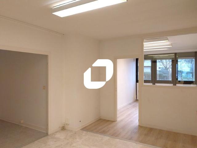 Location bureaux Nantes Proche tramway et bus Mangin