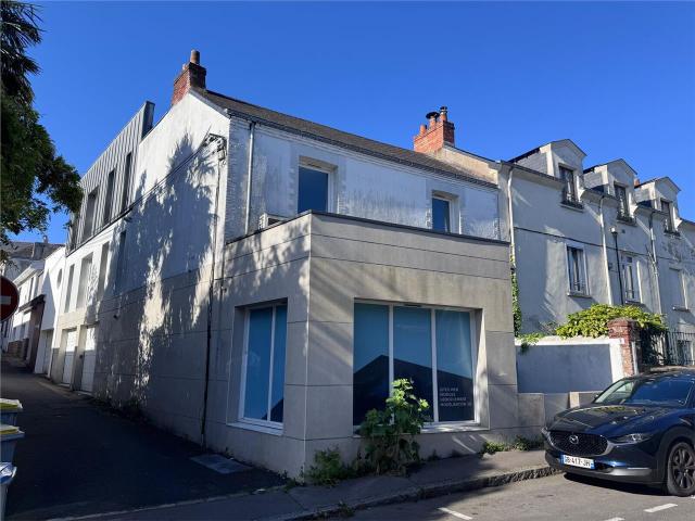 Location bureaux Nantes quartier Zola Tram et rocade