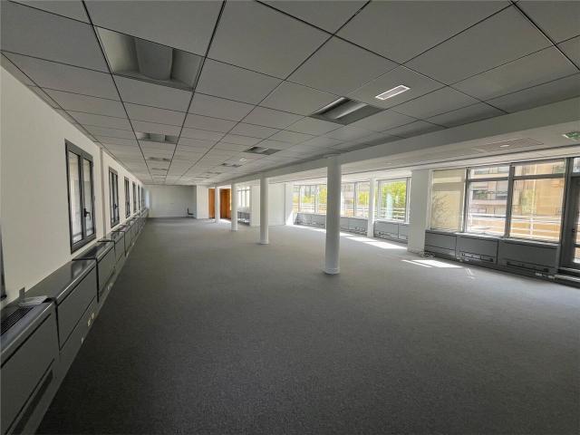 Location bureaux Neuilly sur Seine Métro Les Sablons ligne 1