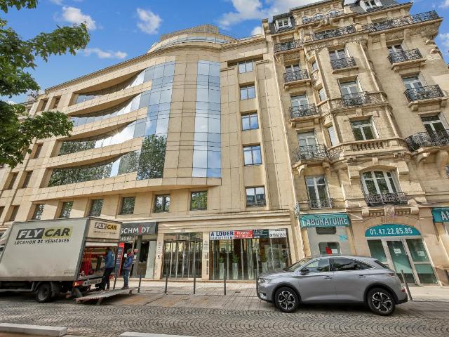 Location bureaux Neuilly sur Seine Métro Les Sablons