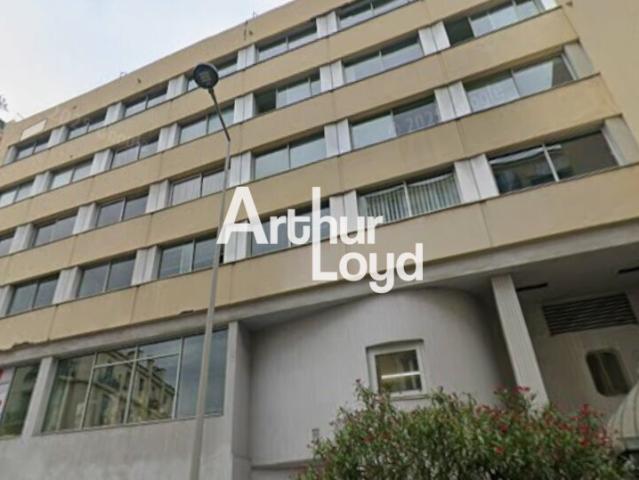 Location bureaux Nice Avenue Jean Médecin, transports en commun