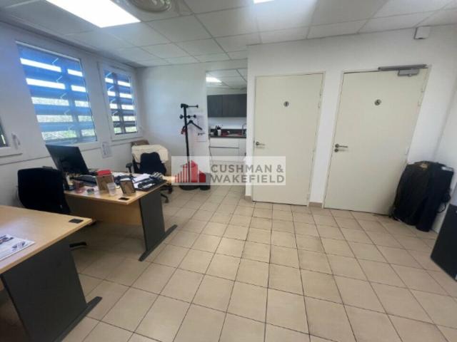 Location bureaux Nîmes Parc Georges Besse, proche centre ville et autoroute