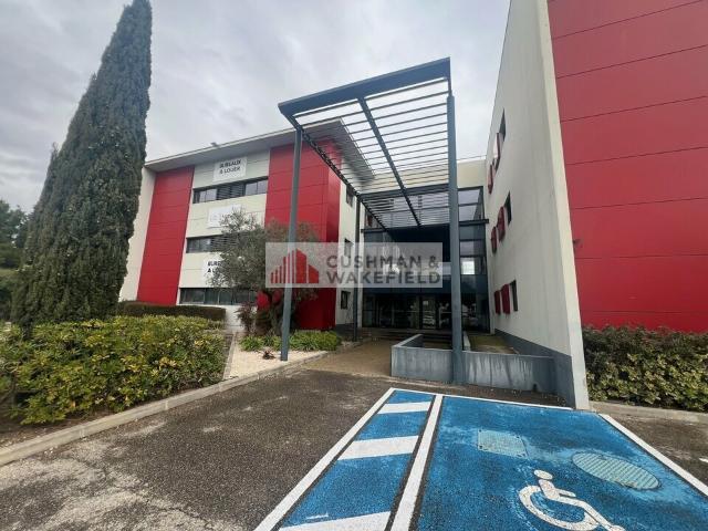 Location bureaux Nîmes Parc Georges Besse, proche autoroute et centre ville