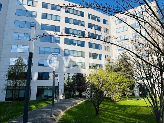 Location bureaux Noisy le Grand Proche RER A et autoroute A4