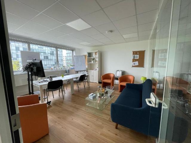 Location bureaux Noisy le Grand Proche RER et autoroutes A4 A86