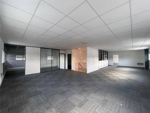 Location bureaux Auray Proche RN