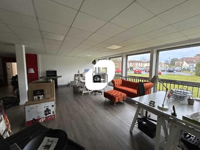 Location bureaux Avon Proche gare Fontainebleau Avon et autoroutes A5 et A6
