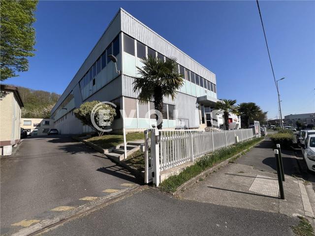 Location bureaux & activités Neuilly sur Marne Accès A4 A86