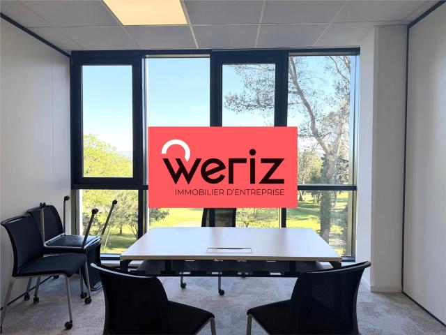 Location bureaux Aix en Provence Vue golf et accès autoroute