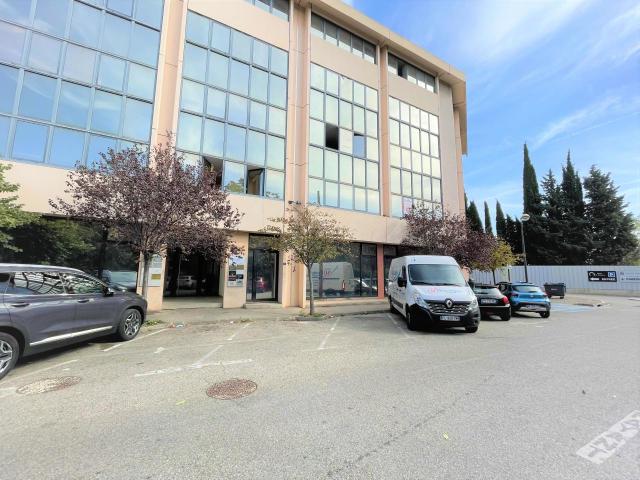 Location bureaux Aix en Provence Centre ville et autoroutes