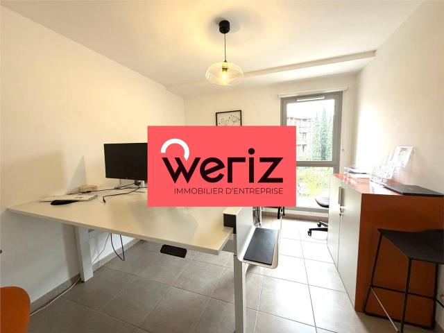 Location bureaux Aix en Provence Pont de l'Arc Bus et autoroutes