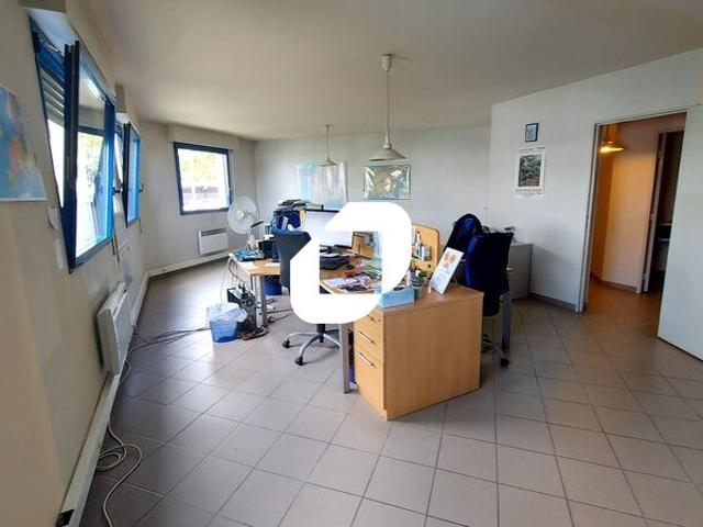 Location bureaux Buchelay Proche A13 zone d'activités