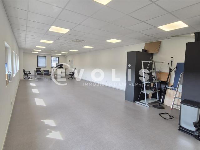 Location bureaux Bussy Saint Georges Proche A4 et RER A