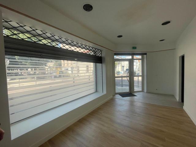 Location bureaux Bagnolet Proche transports en commun
