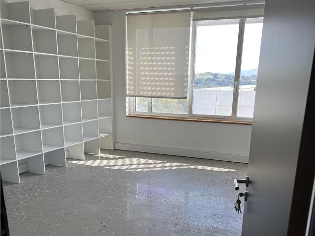 Location bureaux Bayonne Immeuble de standing