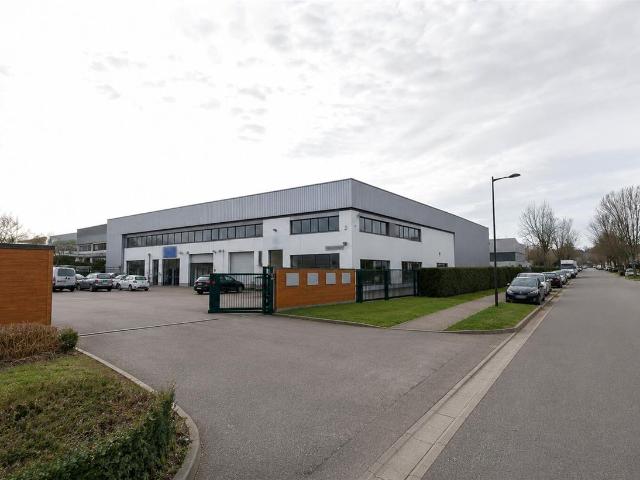 Location bureaux Bois d'Arcy Proche A12 et N10