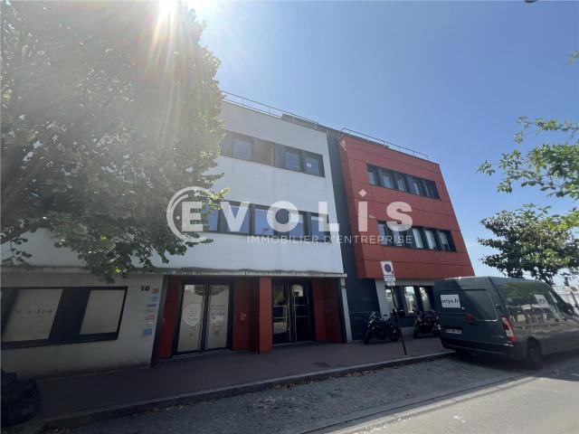 Location bureaux Bondy Proche RER E, Tram T4 et Gare