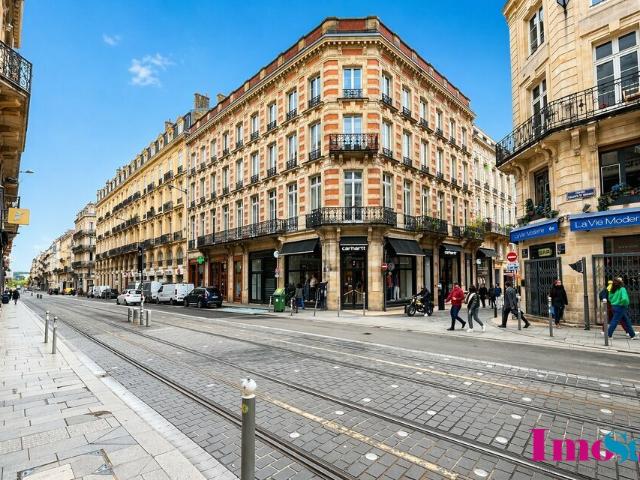 Location bureaux Bordeaux Cours Alsace et Lorraine Proche tram et bus
