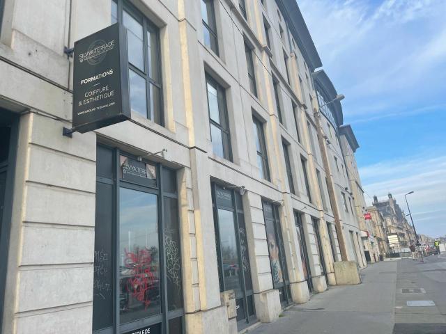 Location bureaux Bordeaux Quartier Euratlantique, proche gare