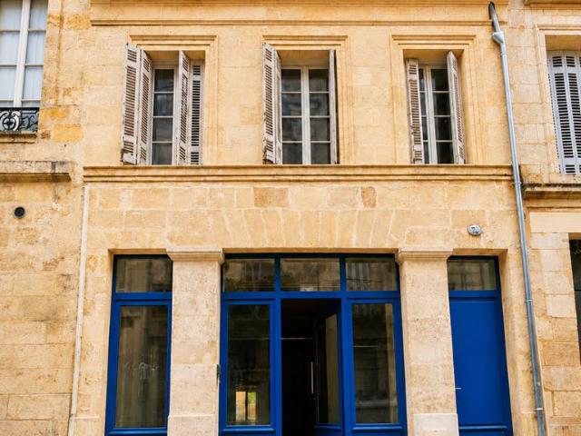 Location bureaux Bordeaux Saint Michel Proche tram C D et gare