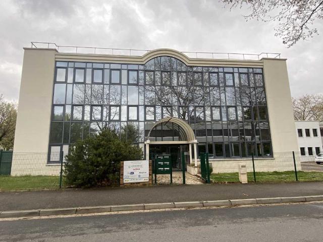 Location bureaux Bron Proche A43, tram T2 et aéroport