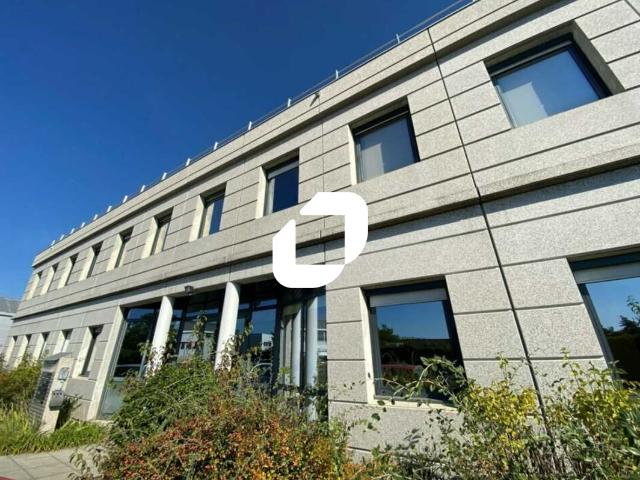 Location bureaux Bron Proche autoroutes, tram et aéroport
