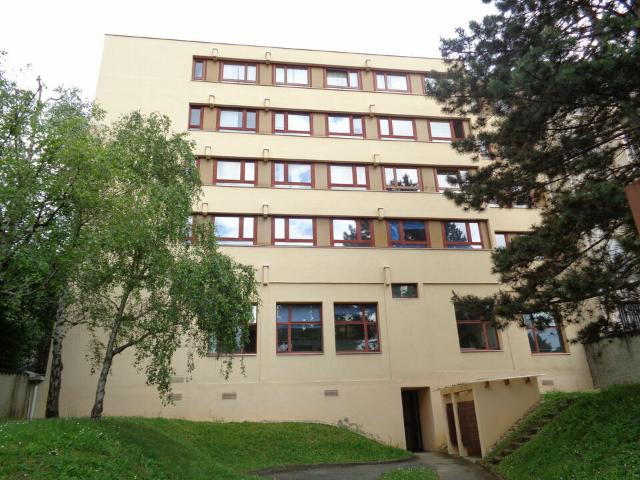 Location bureaux Bron Proche tram, bus et parking privé