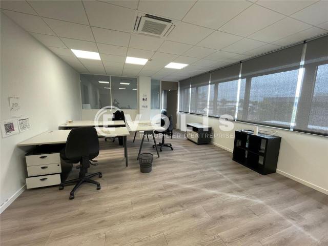 Location bureaux Bruges Zone de fret Proche RIE et Tram E