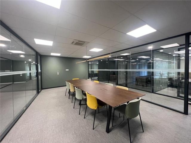 Location bureaux Bruges Proche rocade sortie 4 et gare de Bruges