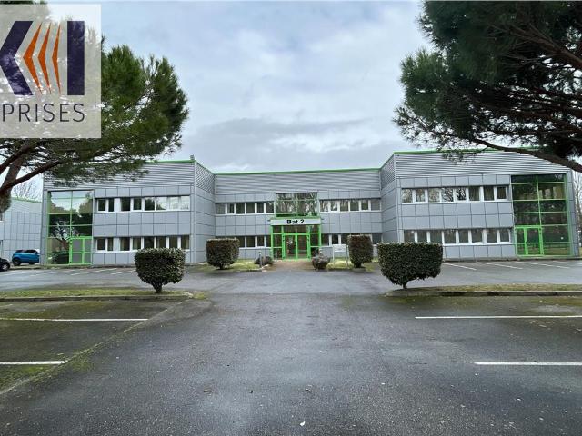 Location bureaux Castelnau d'Estrétefonds Proche A62 et gare