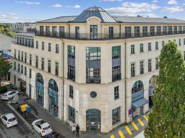 Location bureaux Chessy Proximité A4, A104, RER et centre commercial