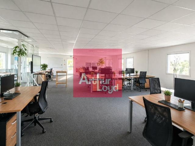Location bureaux Clermont Ferrand La Pardieu Proche autoroute et transports