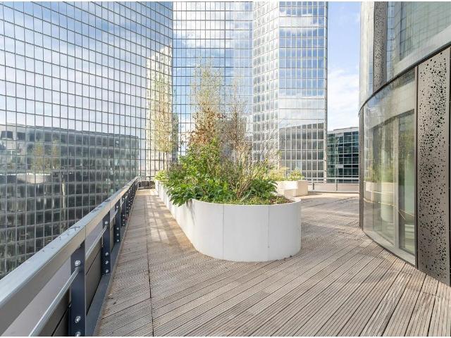 Location bureaux Courbevoie Proche Défense et La Défense