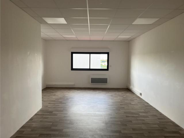 Location bureaux Creil Parc Alata, proche gare et autoroute