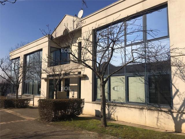 Location bureaux Créteil Proche métro ligne 8 et A86