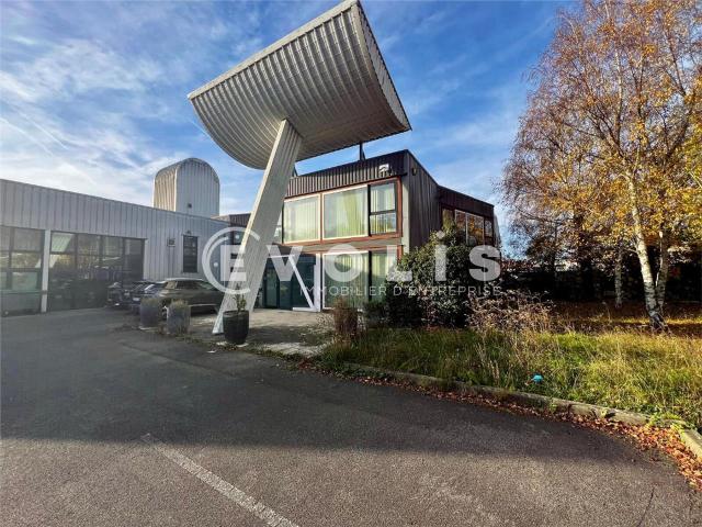 Location bureaux Crosne Proche RER D et autoroute A6