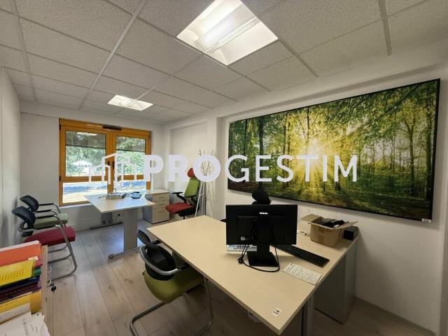 Location bureaux Dijon Proche tram, bus et rocade