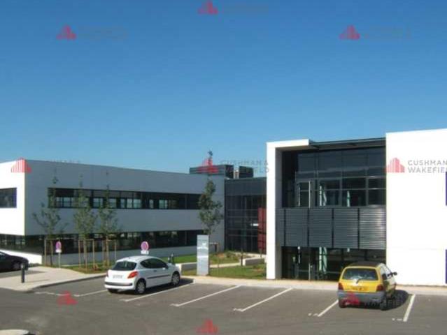 Location bureaux Dijon Proche centre commercial Toison d'Or et rocade