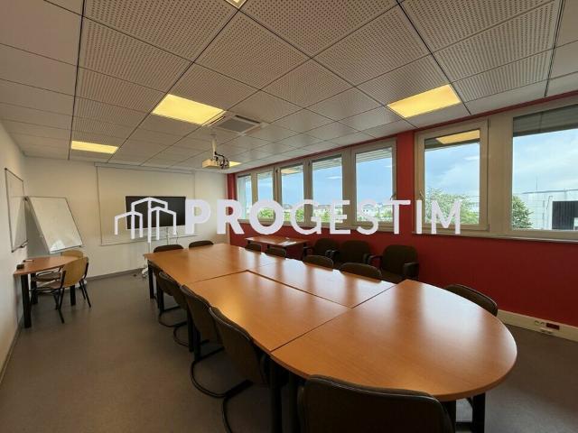 Location bureaux Dijon Toison d'Or Proche tram et rocades