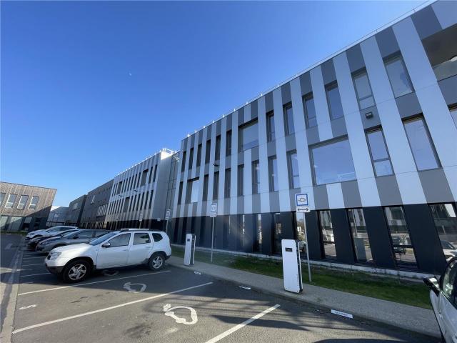 Location bureaux Famars Proche autoroute et tramway