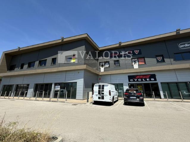 Location bureaux Genay Proche A46 et axes routiers