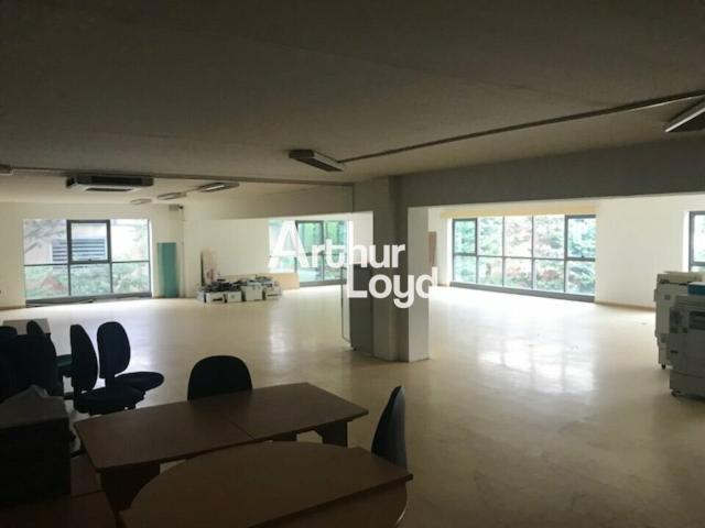 Location bureaux Grasse Proche A8