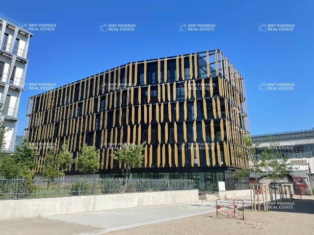 Location bureaux Grenoble Proche ZAC Bouchayer Viallet et transports