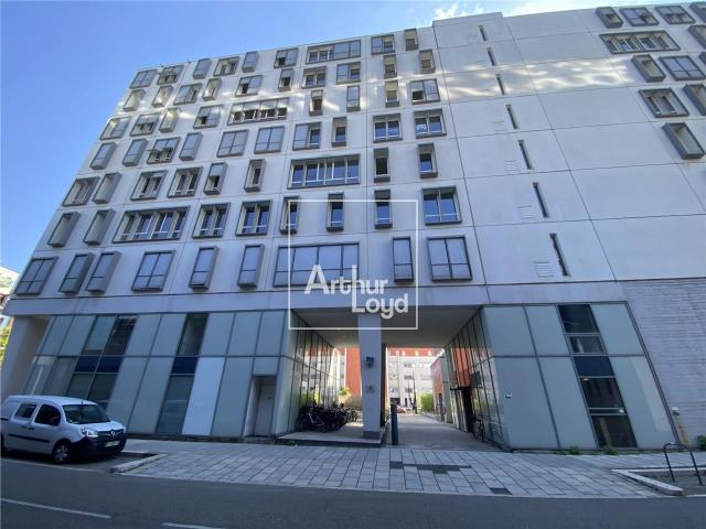 Location bureaux Grenoble Proche gare, tram et autoroute