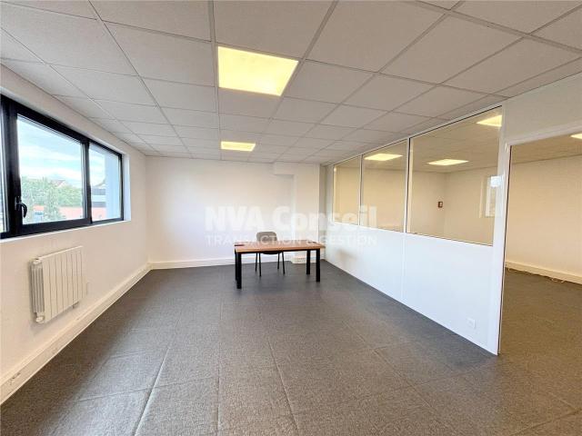 Location bureaux Haravilliers Proche gare RER C Montigny Beauchamp